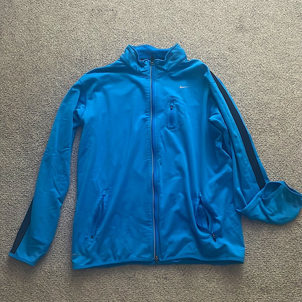 NIKE Men’s dry fit jacket